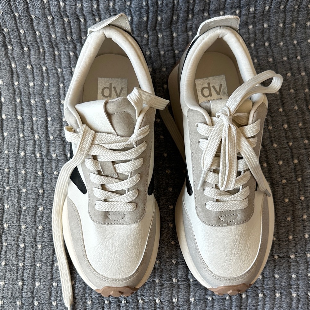 DV by Dolce Vita White and Black Sneakers